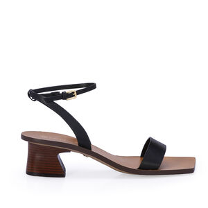 SANDÁLIA BICO QUADRADO PRETA DE COURO
