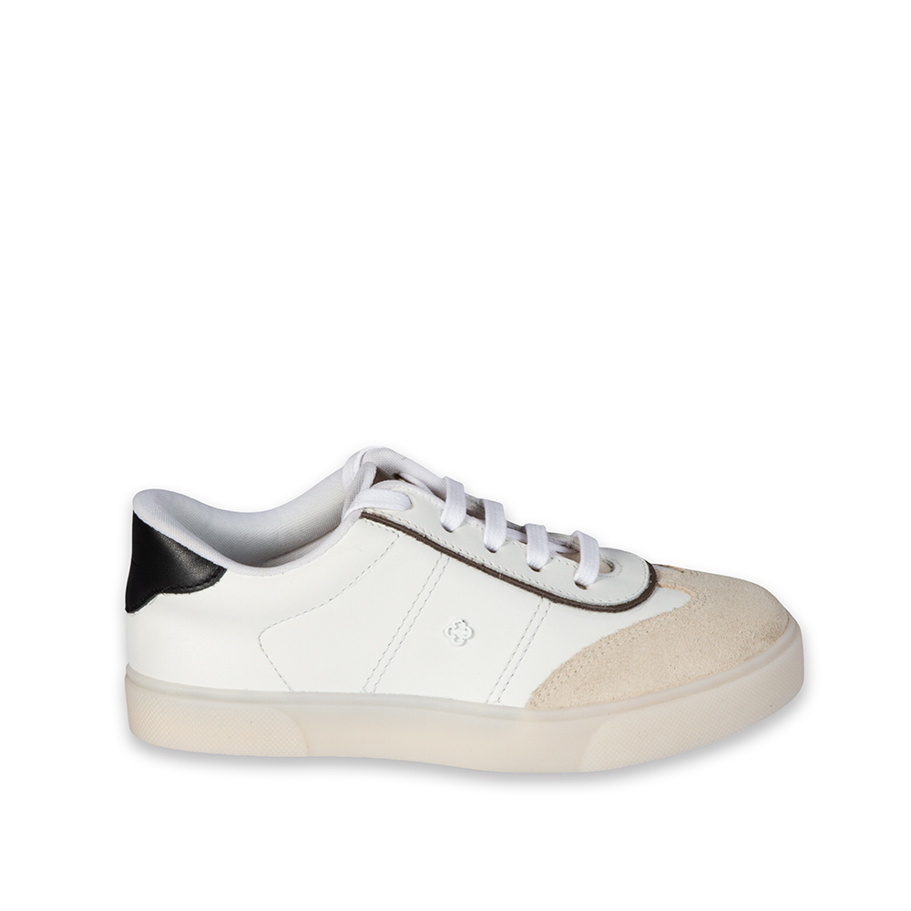 TÊNIS INFANTIL BRANCO E PRETO DE COURO AMARRAÇÃO image number 0