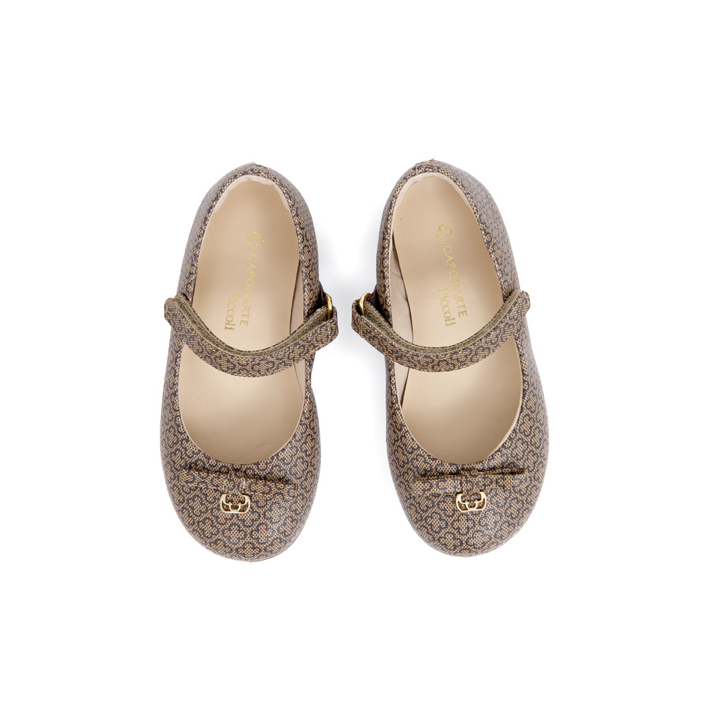 SAPATILHA BEBÊ BEGE MONOGRAMA COM VELCRO image number 4