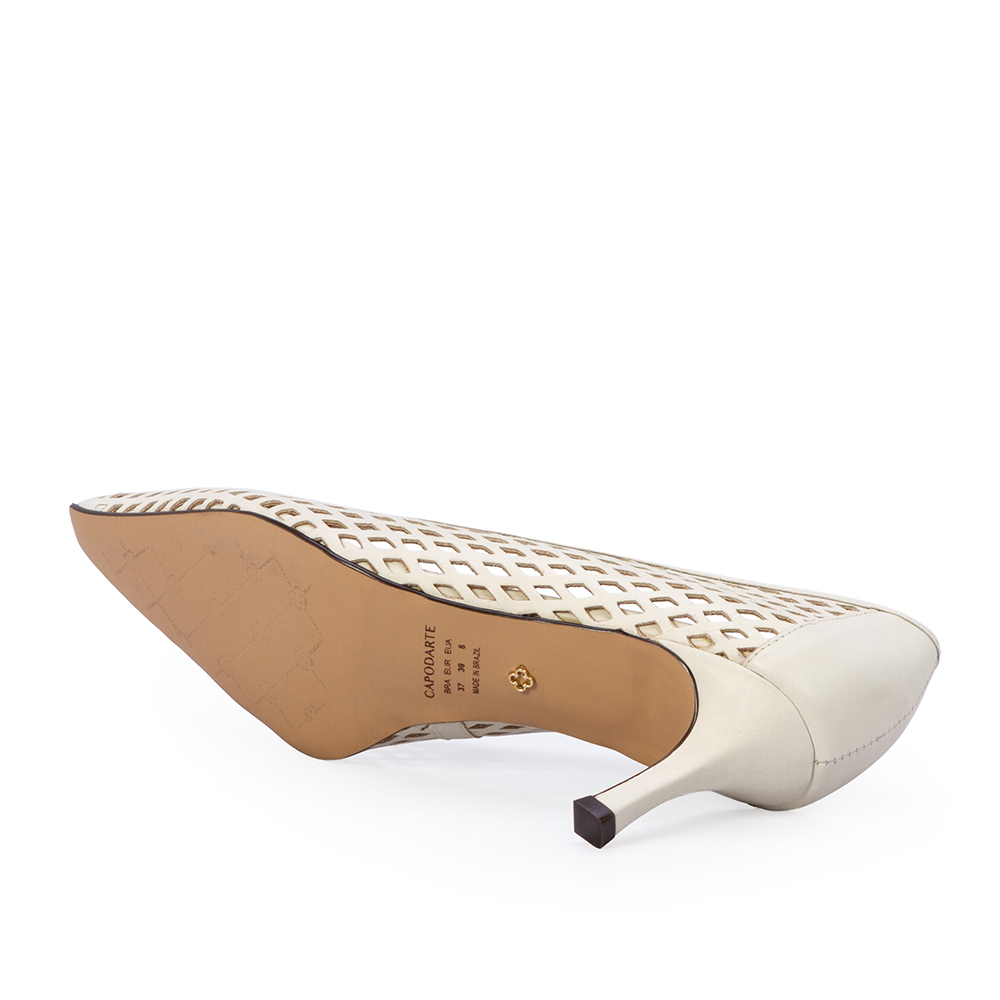 SCARPIN SALTO MÉDIO BRANCO DUNA DE COURO VAZADO image number 3