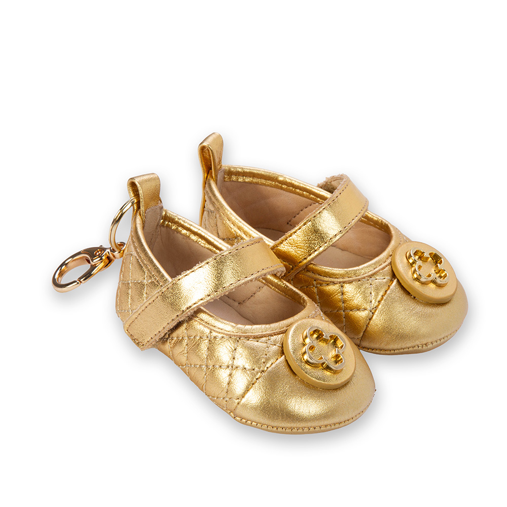 SAPATILHA RN DOURADA DE COURO MATELASSÊ COM VELCRO image number 1
