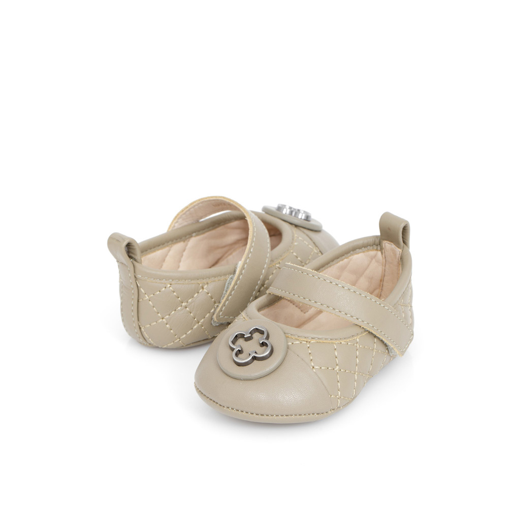 SAPATILHA RN DE COURO MATELASS&Ecirc; VERDE COM VELCRO CATHERINE image number 2